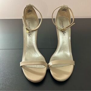Charming Charlie Women's Heels Open Toe Taupe Nude Ankle Strap Size 9